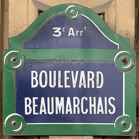 Bright Guest By Place De La Bastille Marais Gasthuis *