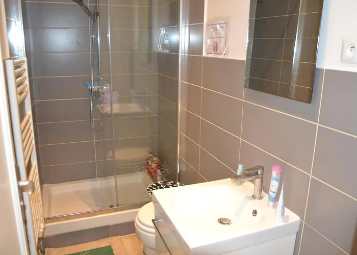 Bright Guest By Place De La Bastille Marais * Париж